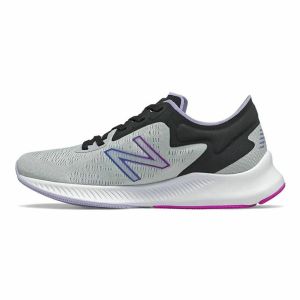 Pantofi sport pentru femei New Balance WPESULM1 Gri deschis Femeie