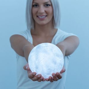 Lampă LED Reîncărcabilă Lună Moondy InnovaGoods